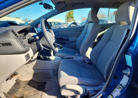 2013 Honda Insight from USA, damaged, VIN JHMZE2H35DS004198